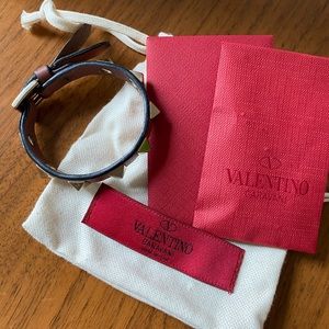 Authentic Valentino Rockstud bracelet pink gold